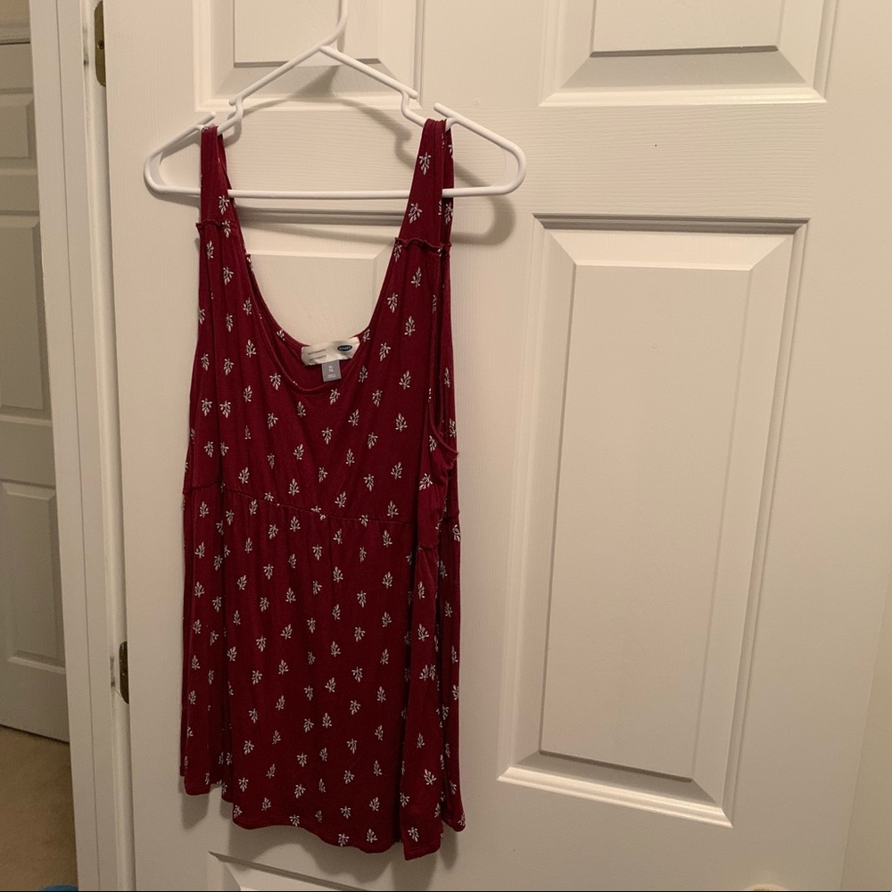 Old navy maternity tank
